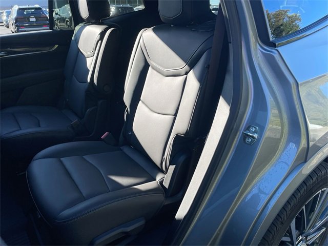 Used 2025 Cadillac XT6 Sport w/ LPO, Floor Liner Package image 26