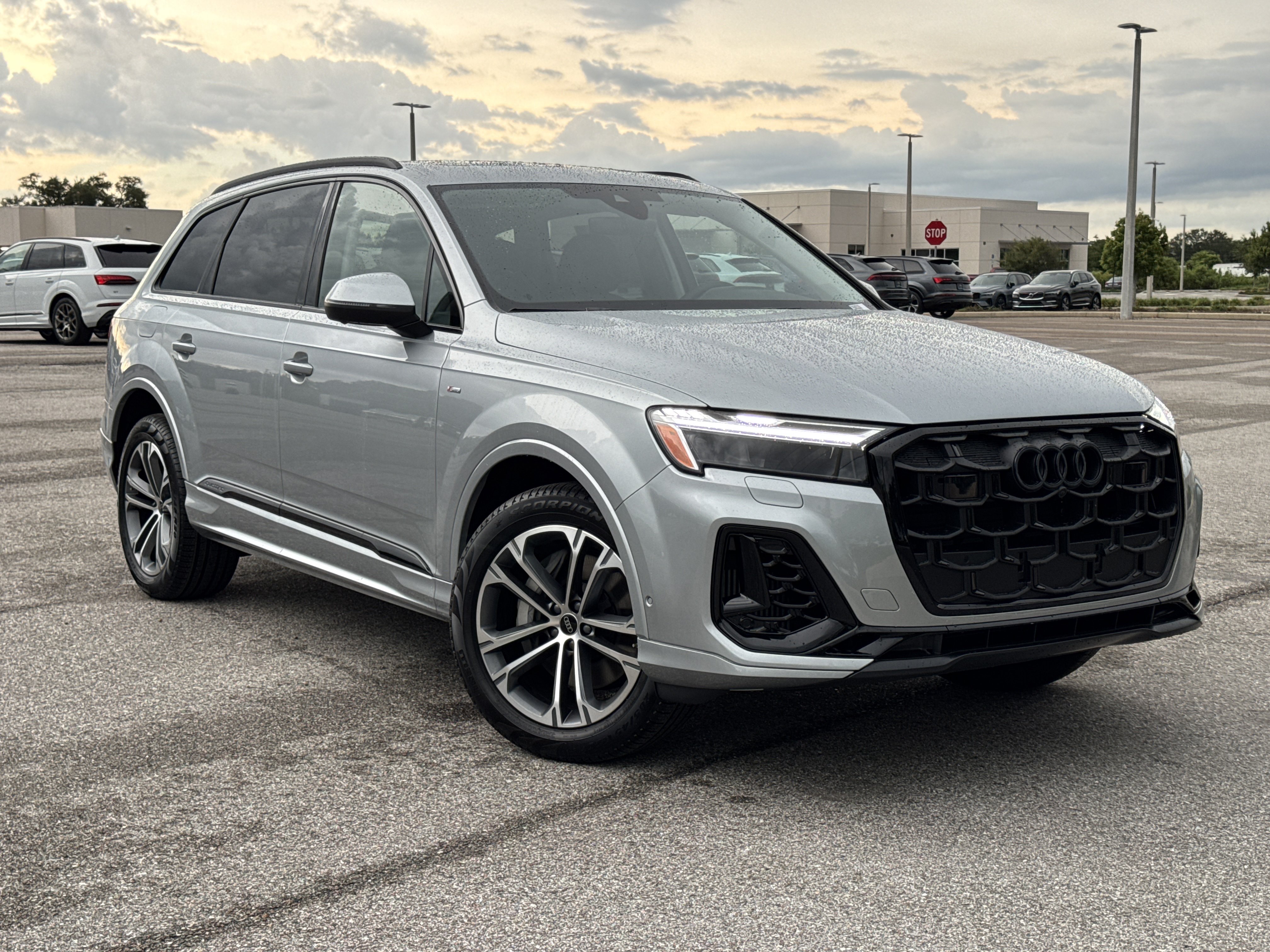New 2026 Audi Q7 3.0T Premium AWD/4WD image 1