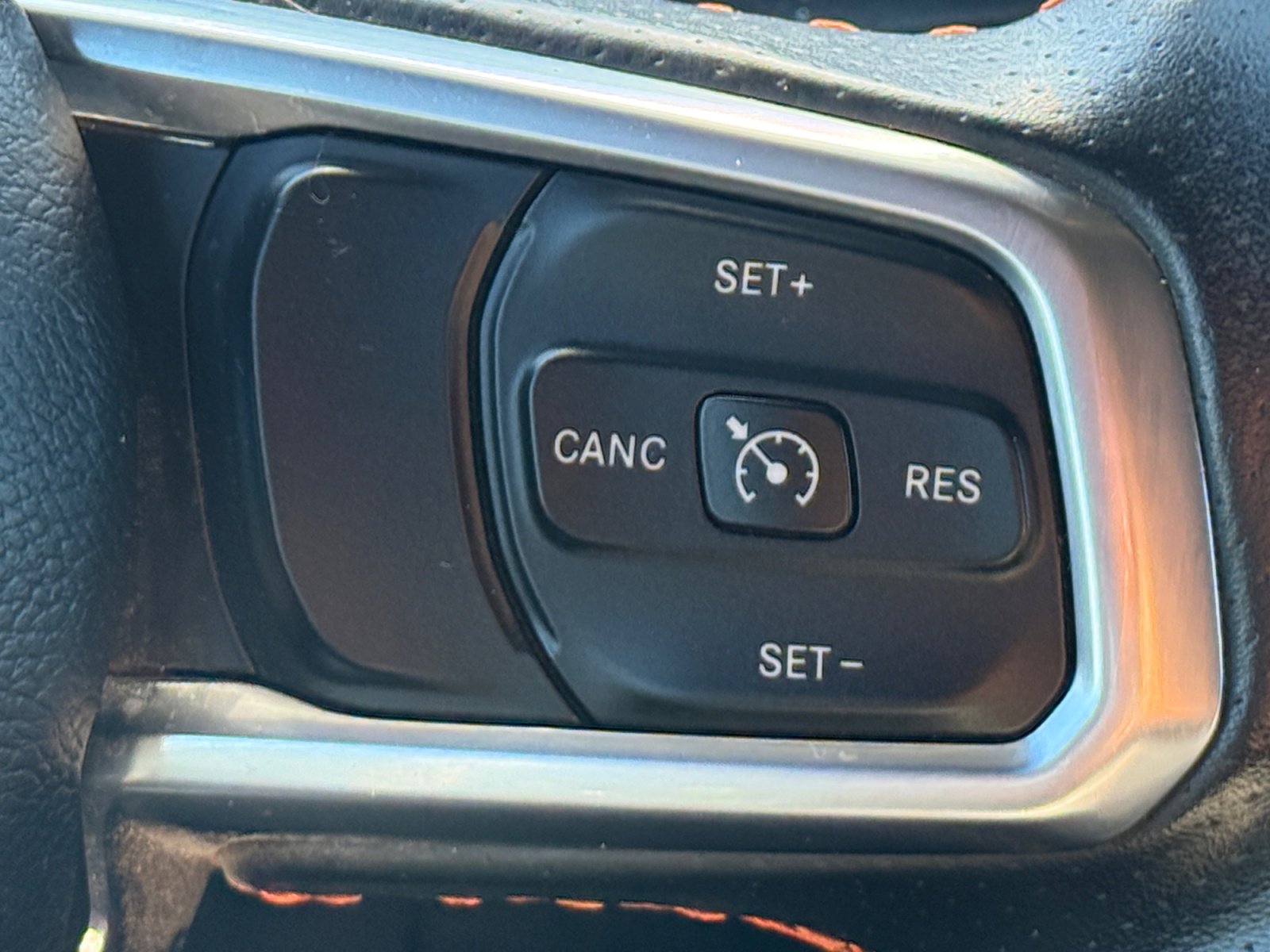 Certified 2020 Jeep Gladiator Mojave image 19