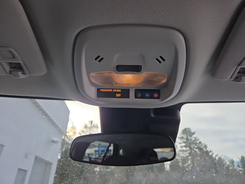 Used 2024 Chevrolet Trax LS image 31