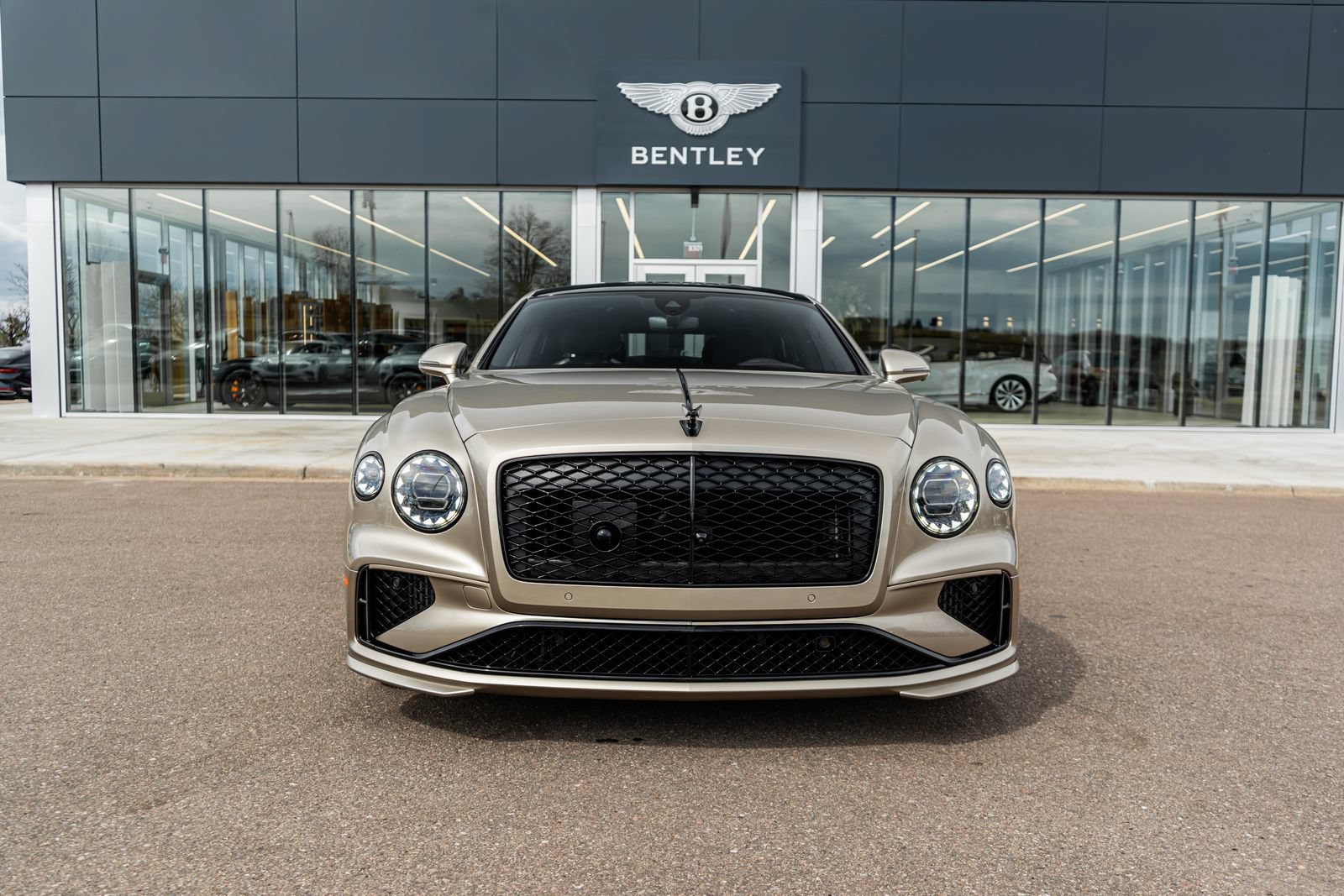 Certified 2025 Bentley Flying Spur Plug-In Hybrid AWD/4WD image 20
