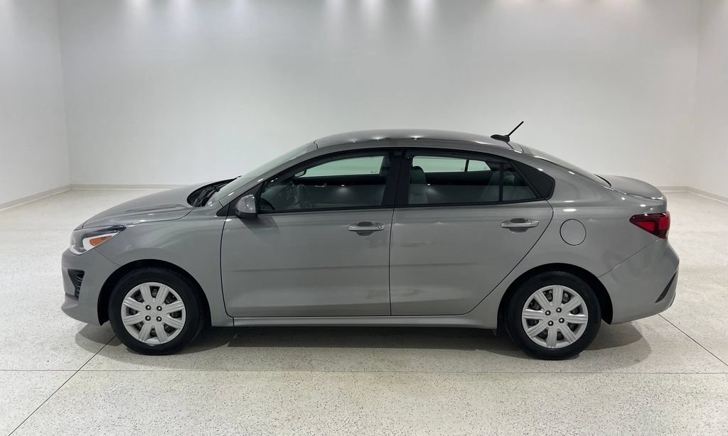 Used 2021 Kia Rio S FWD image 2