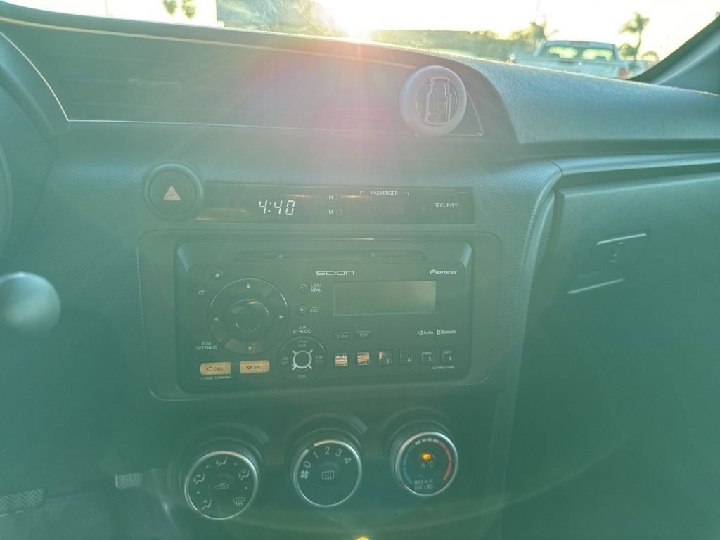 Used 2013 Scion tC image 10