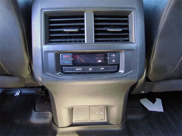 Used 2021 Volkswagen Atlas SE w/ Panoramic Sunroof Package image 22