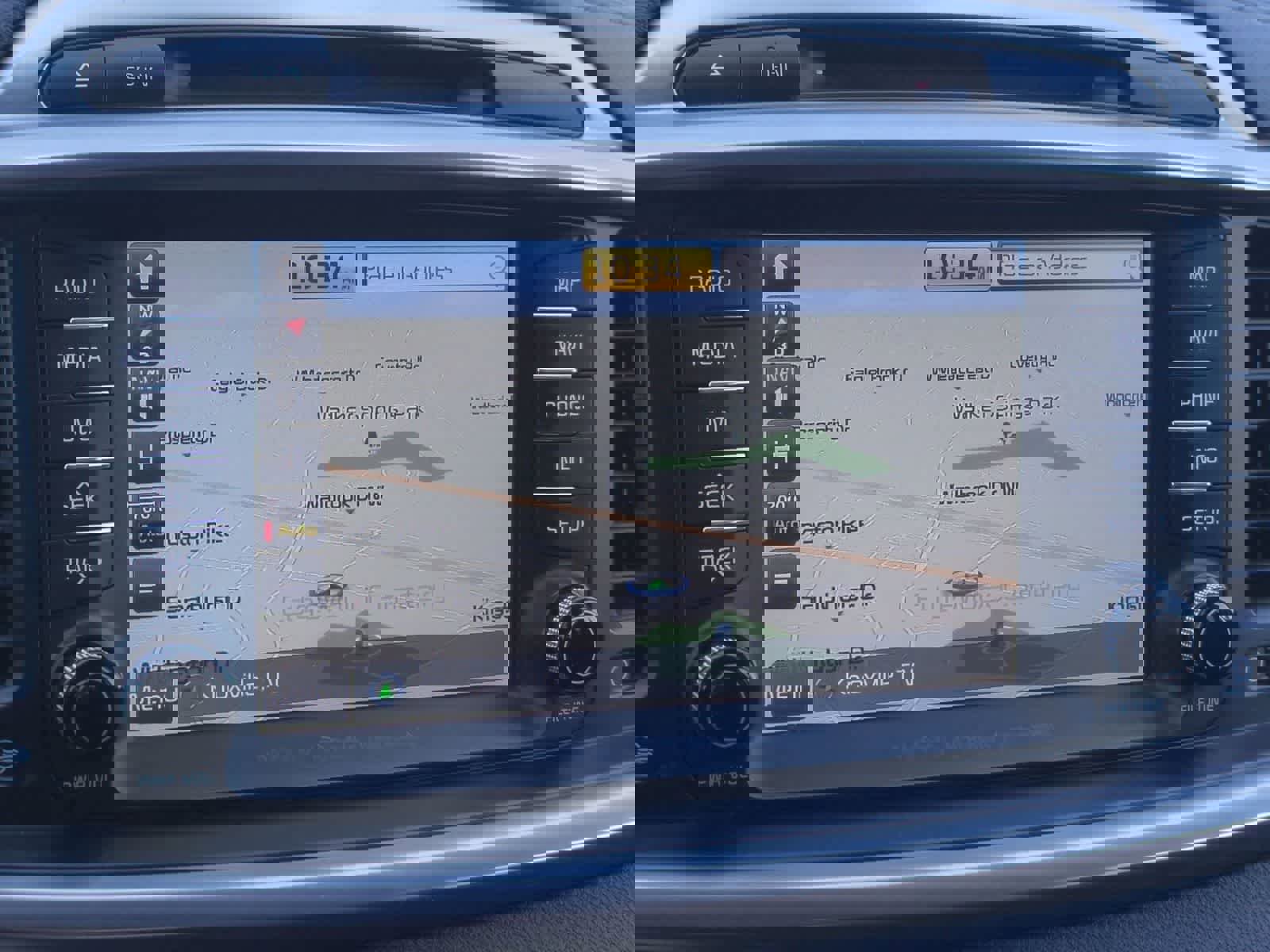 Used 2017 Kia Sorento SX image 30