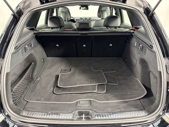 Used 2025 Mercedes-Benz GLC 43 AMG 4MATIC image 33