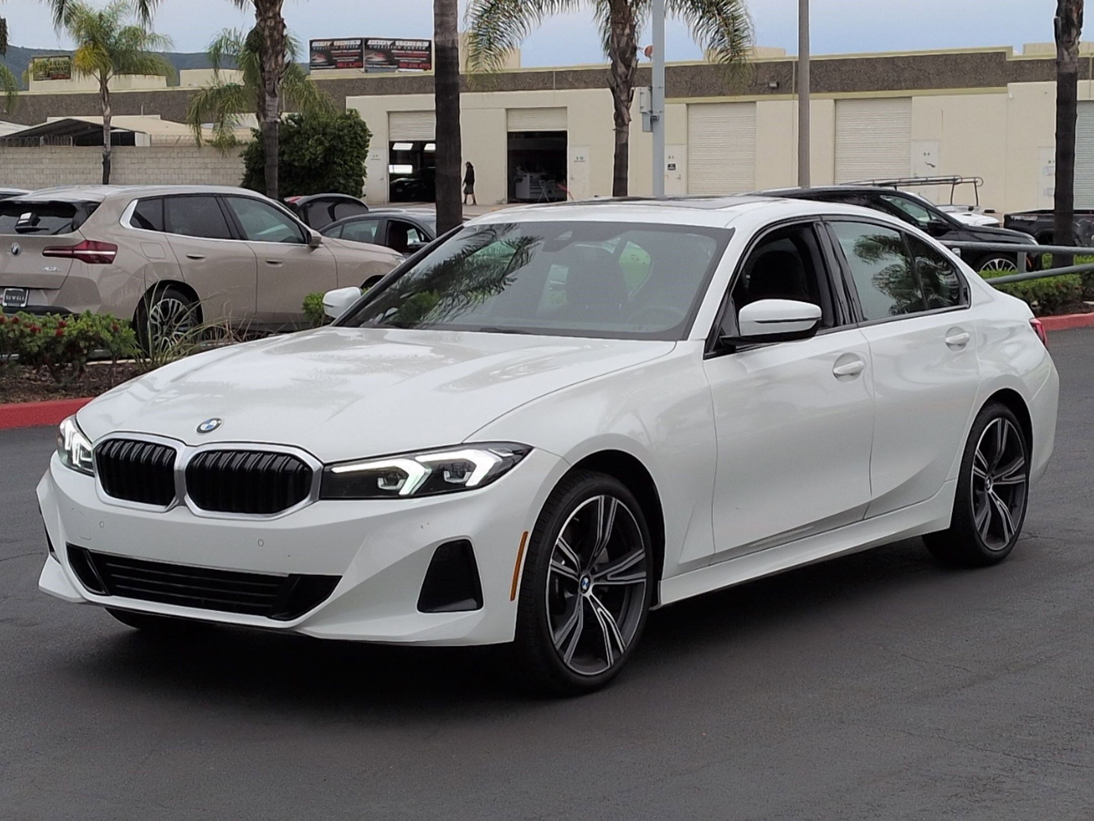 Certified 2023 BMW 330i Sedan w/ Driving Assistance Package image 5