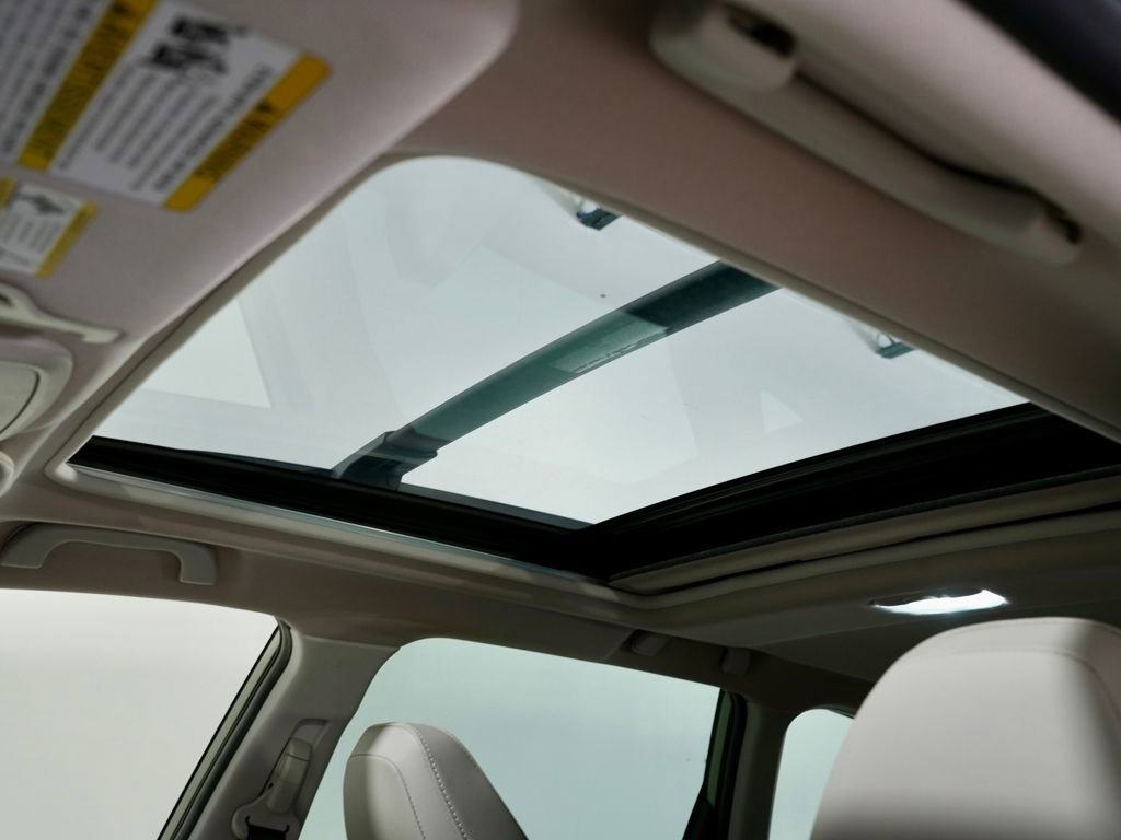 Used 2020 Subaru Forester Limited w/ Popular Package #3 image 6