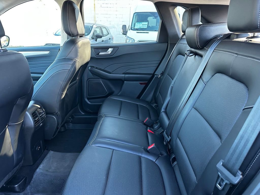 Used 2021 Ford Escape SEL w/ Technology Package image 23