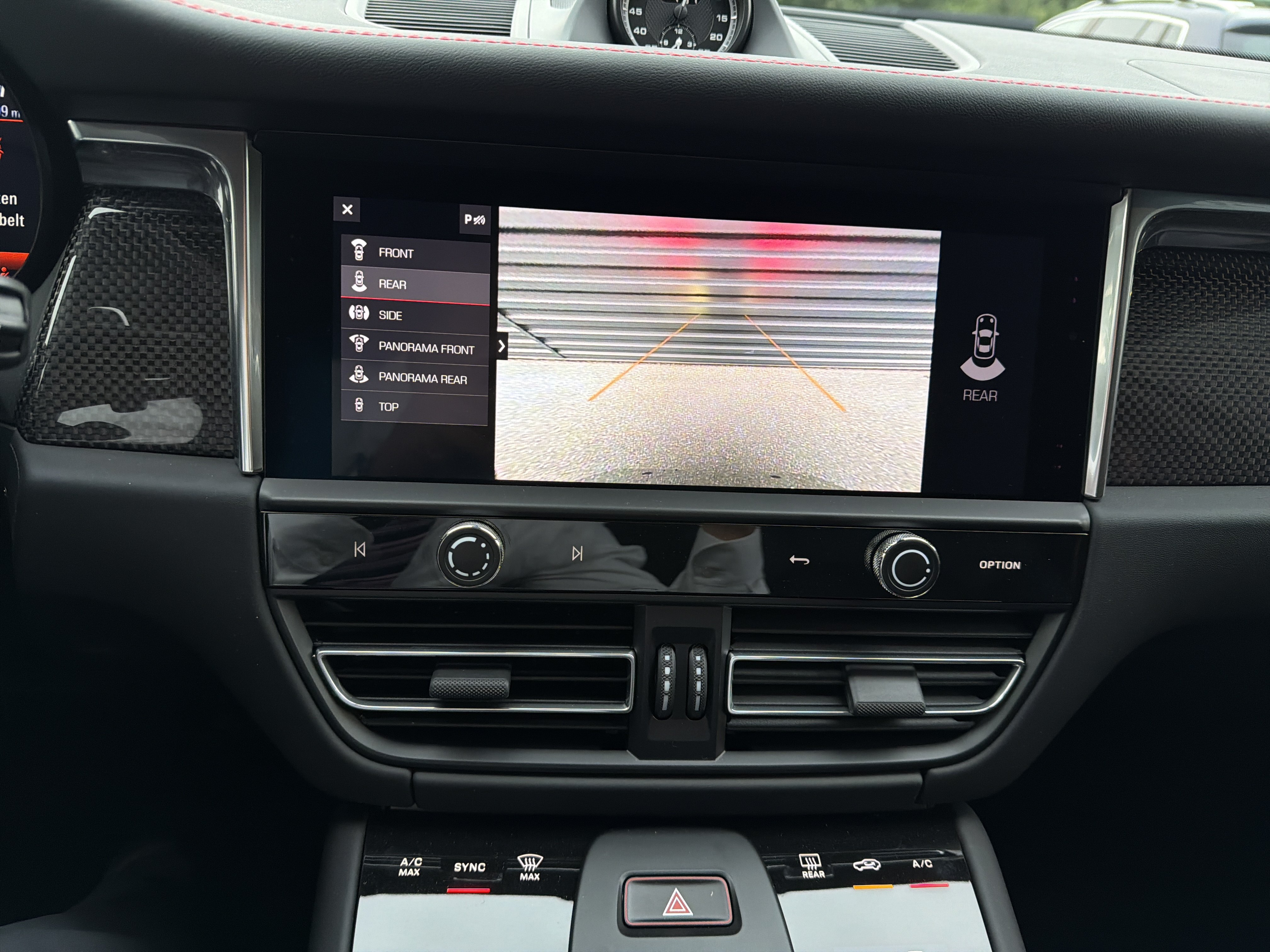 New 2026 Porsche Macan GTS AWD/4WD image 21