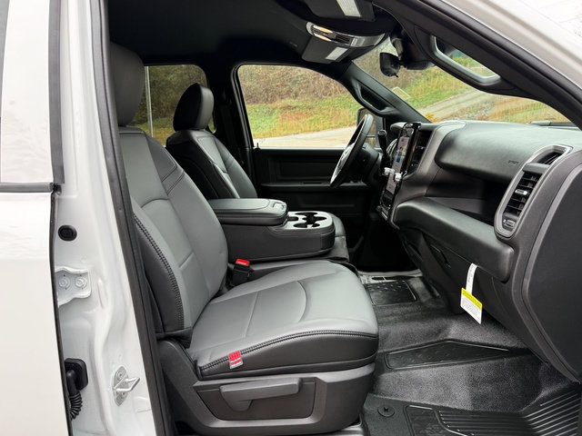 New 2026 RAM 5500 Tradesman AWD/4WD image 19
