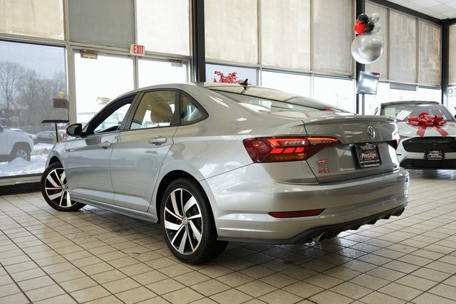 Used 2019 Volkswagen Jetta GLI image 6