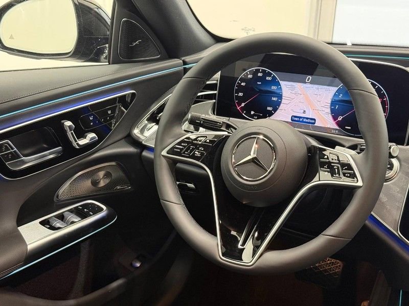 New 2026 Mercedes-Benz E 450 4MATIC Sedan image 9