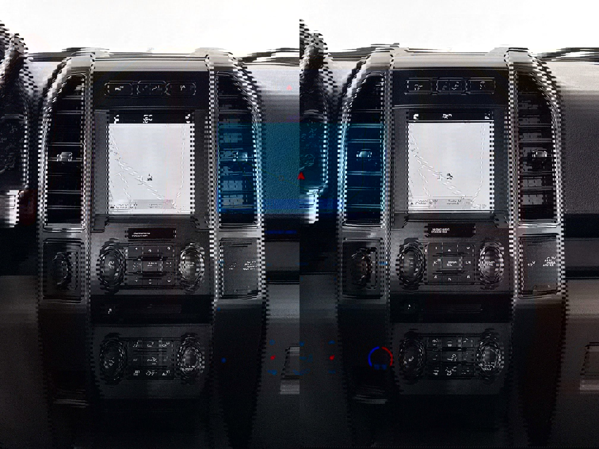 Used 2018 Ford F150 XLT w/ Equipment Group 302A Luxury image 22