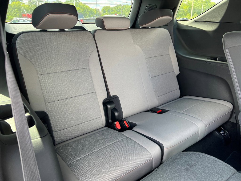 New 2026 Chevrolet Traverse LT w/ Enhanced Driving Package image 12
