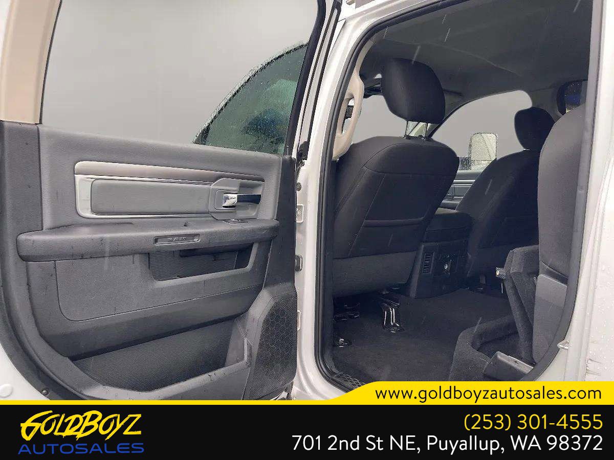 Used 2023 RAM 1500 Classic SLT w/ Trailer & Traction Group image 33