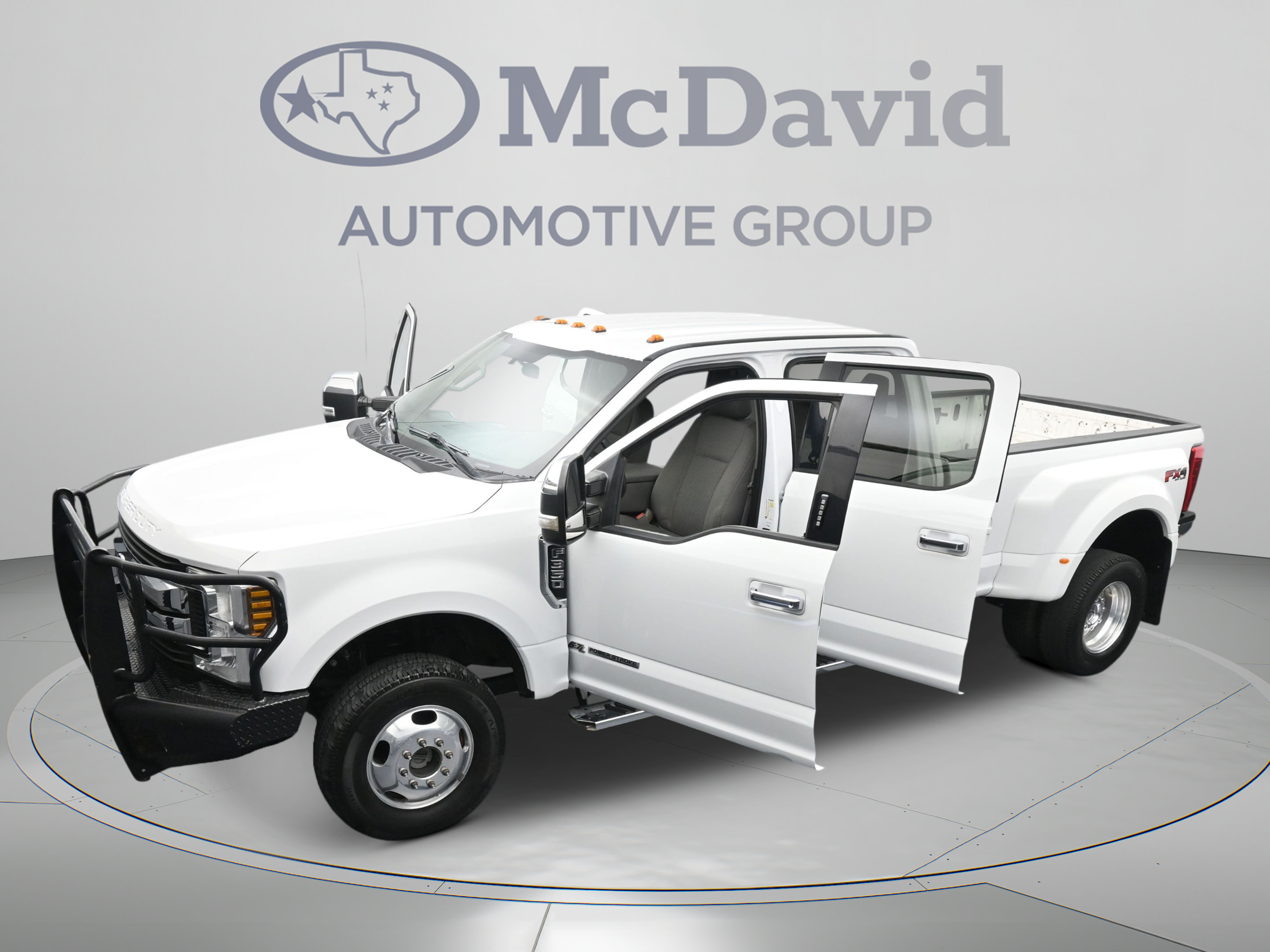 Used 2019 Ford F350 XLT w/ XLT Premium Package AWD/4WD image 45