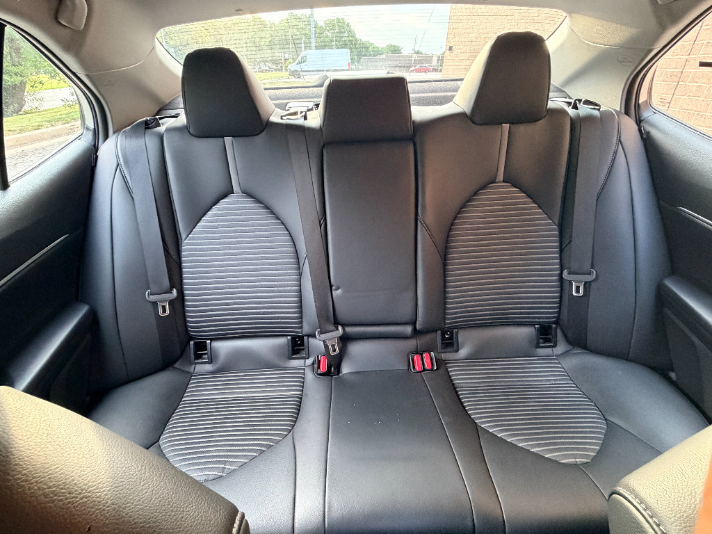 Used 2024 Toyota Camry SE FWD image 26