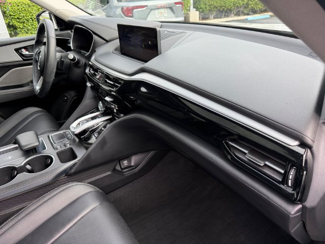 Certified 2024 Acura MDX w/ Technology Package FWD image 18