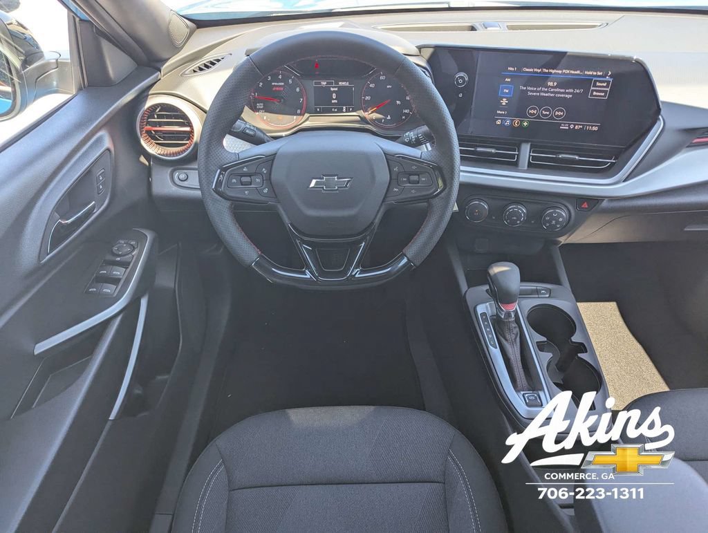 New 2026 Chevrolet Trax RS w/ Sunroof Package FWD image 15
