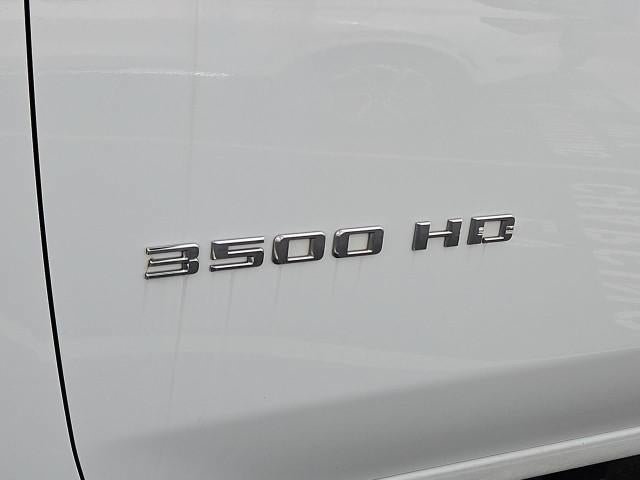 Used 2024 Chevrolet Silverado 3500 LT w/ Convenience Package AWD/4WD image 31