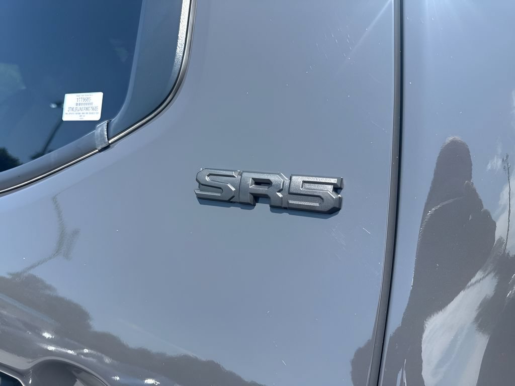 Used 2024 Toyota Tacoma SR5 AWD/4WD image 24