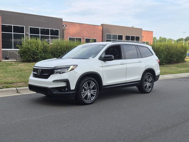 Used 2022 Honda Pilot Sport image 1