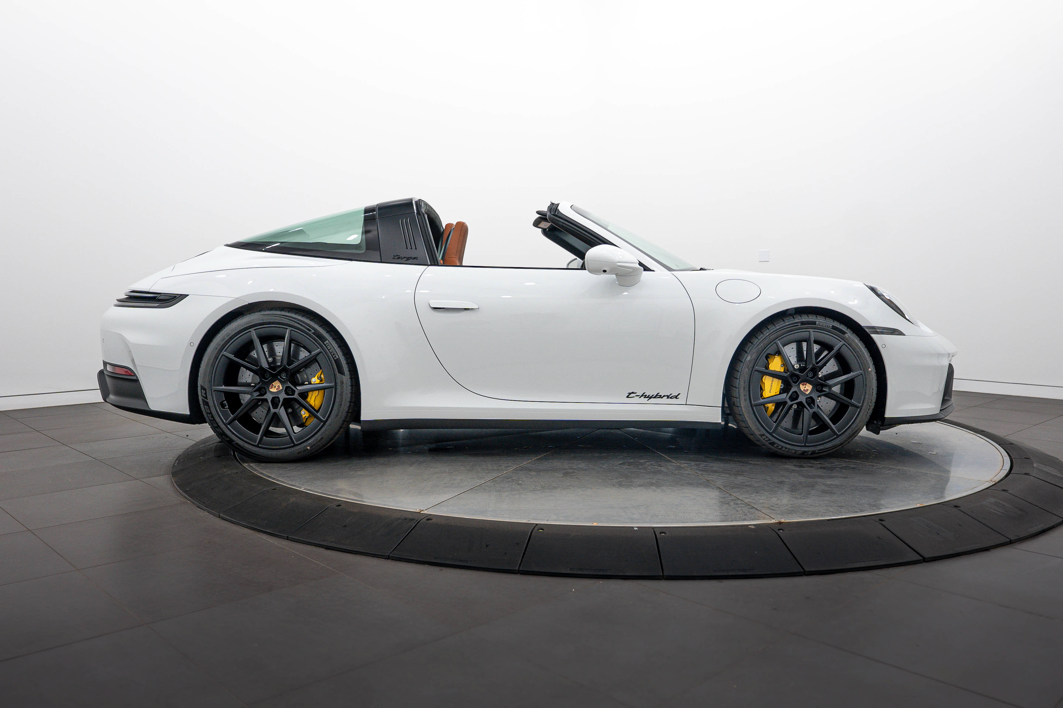 New 2026 Porsche 911 Targa 4 GTS AWD/4WD image 8