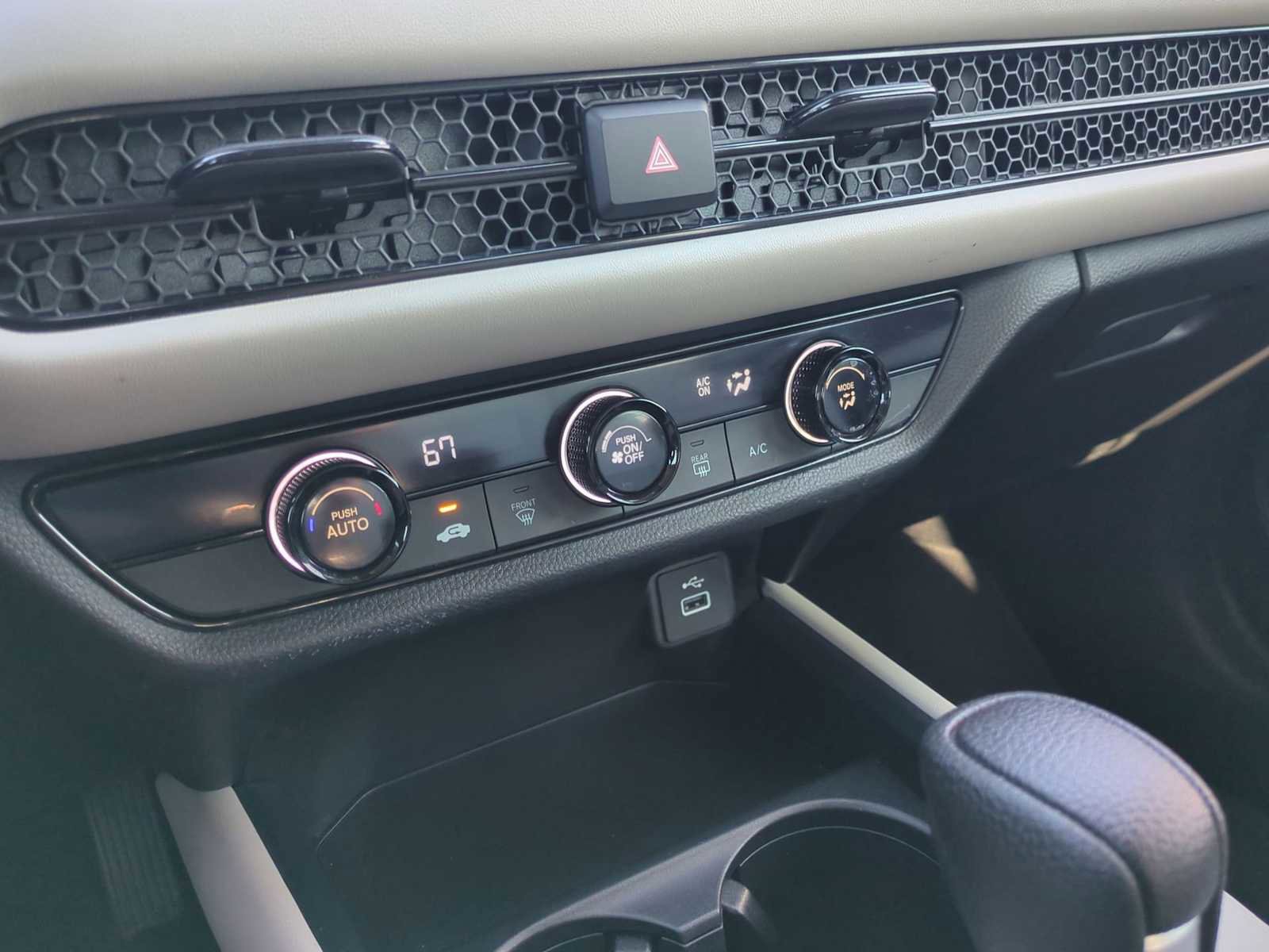 Used 2023 Honda HR-V LX image 17