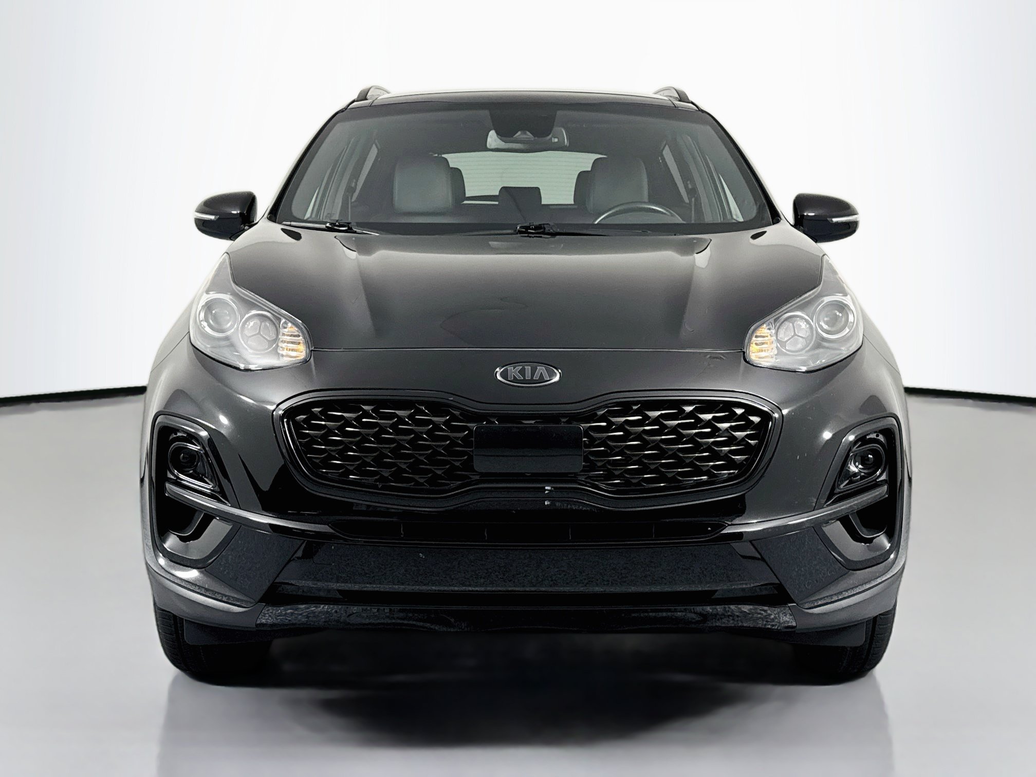 Used 2022 Kia Sportage Nightfall Edition w/ Nighfall AWD Premium Package image 2