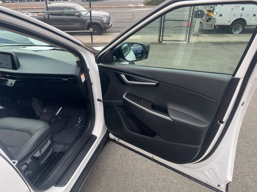 Used 2024 Kia EV6 Light image 37