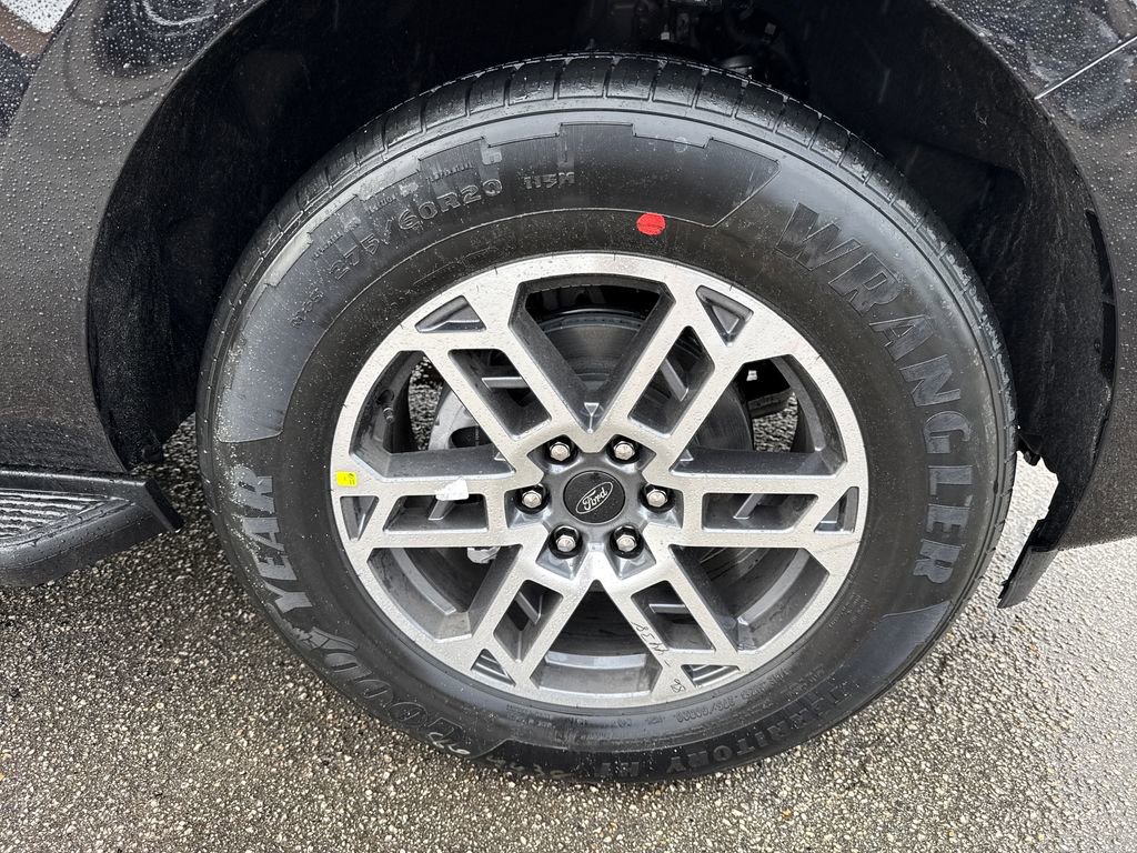 New 2026 Ford Expedition Max Active image 11