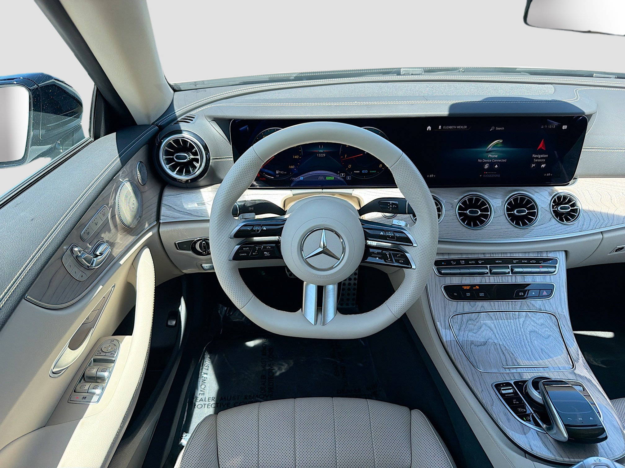 Used 2023 Mercedes-Benz E 450 4MATIC Cabriolet image 18