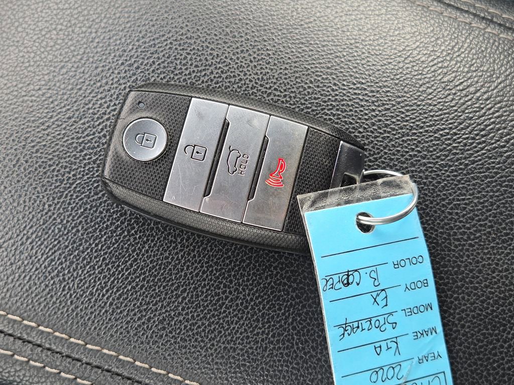 Used 2020 Kia Sportage EX image 32