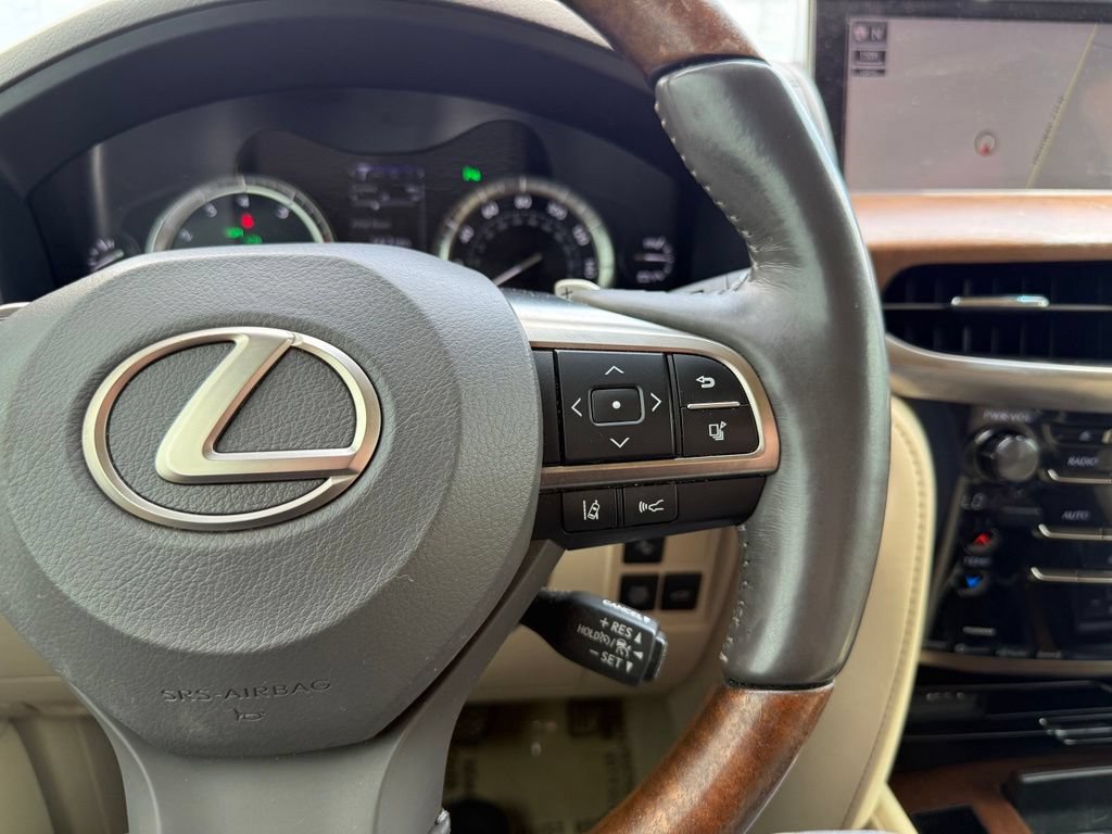 Used 2017 Lexus LX 570 4WD w/ Luxury Package image 26