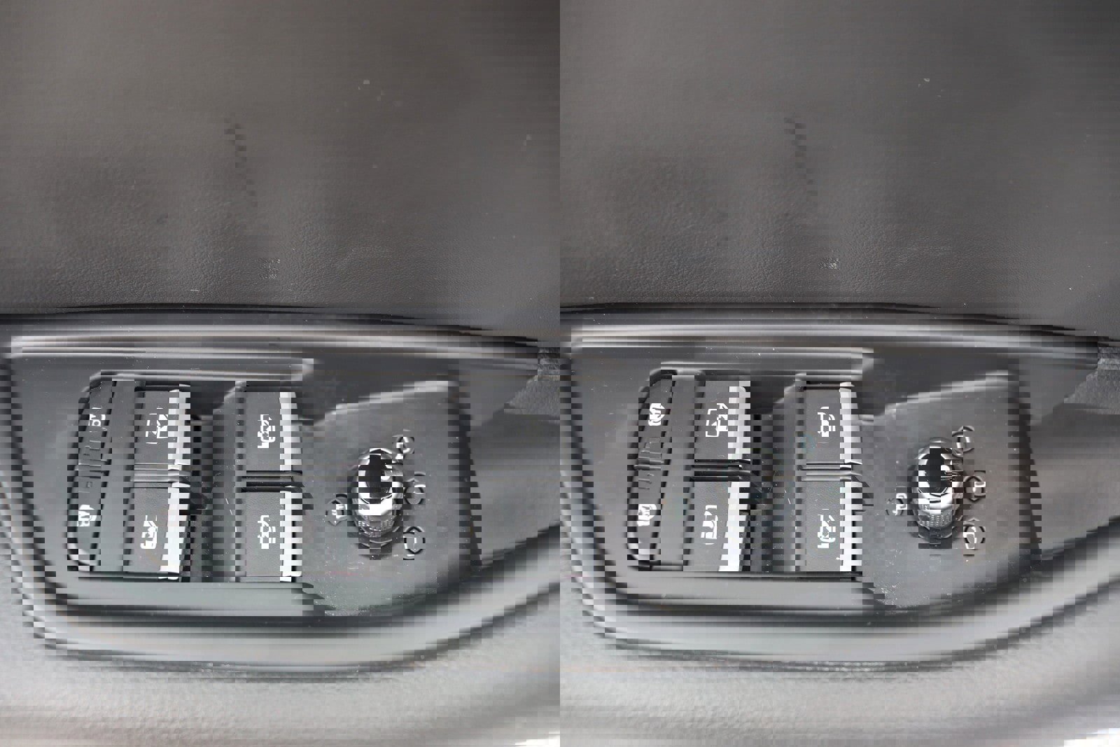 Used 2021 Audi A4 2.0T Premium w/ Convenience Package image 25