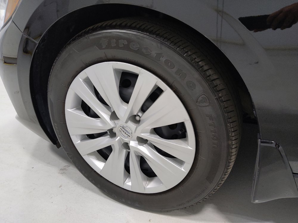 Used 2023 Nissan Sentra S FWD image 31