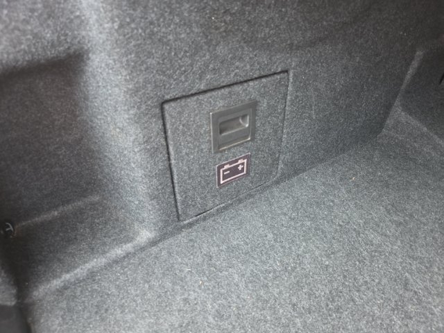 Used 2019 Chevrolet Impala LT FWD image 32