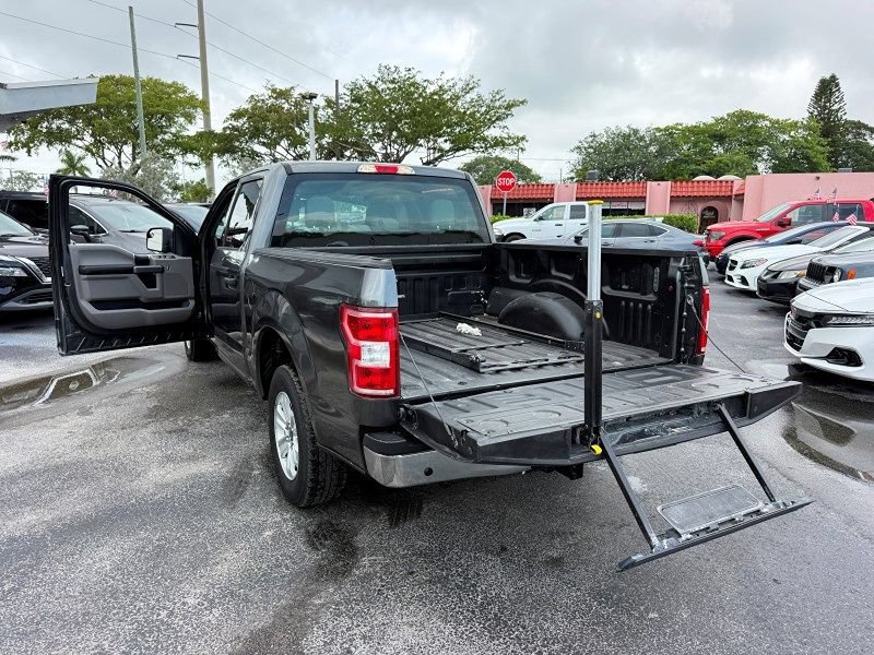 Used 2018 Ford F150 XLT w/ Trailer Tow Package RWD image 32