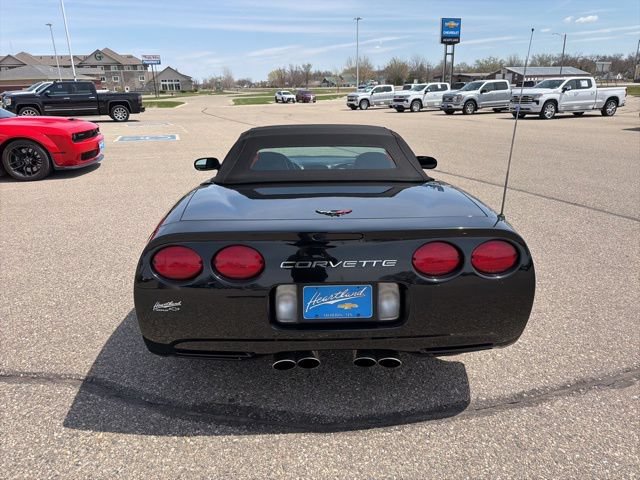 Used 2001 Chevrolet Corvette Convertible w/ Preferred Equipment Group2 RWD image 15