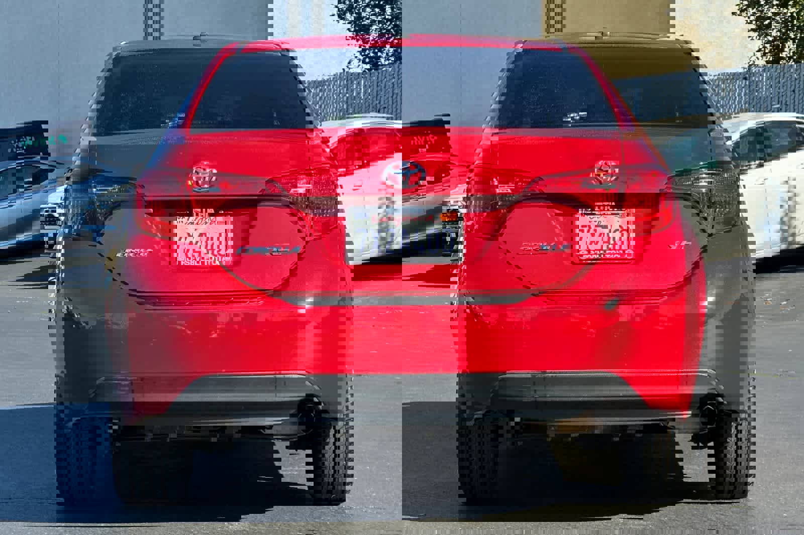 Used 2017 Toyota Corolla XLE image 8