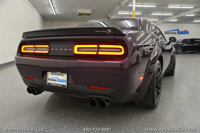 Used 2022 Dodge Challenger R/T Scat Pack RWD image 45
