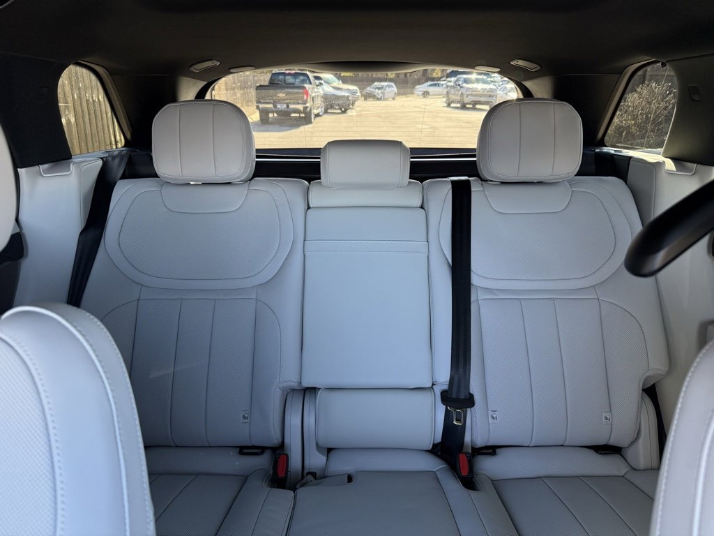 New 2026 Land Rover Range Rover Sport SE image 32