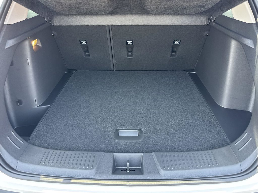 New 2026 Chevrolet Trax LT FWD image 27