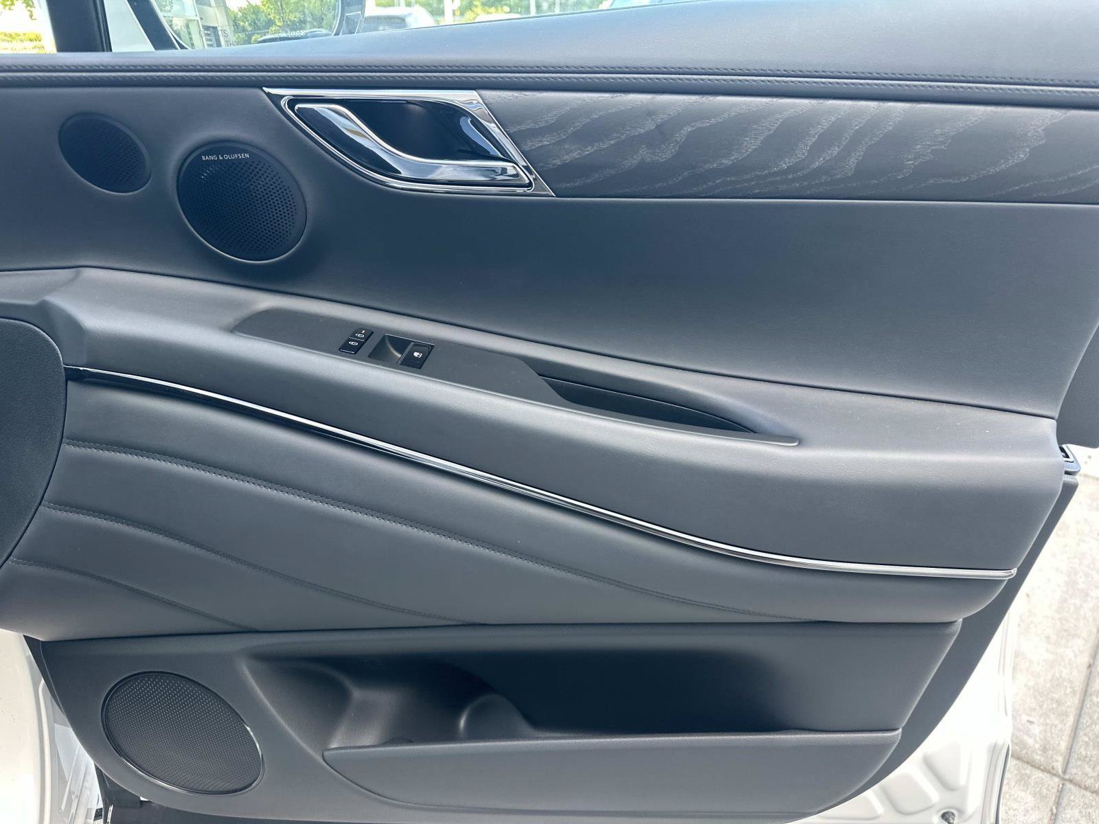 New 2026 Genesis GV80 3.5T Prestige AWD/4WD image 40