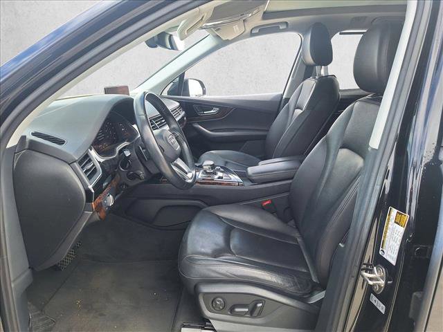 Used 2017 Audi Q7 3.0T Premium Plus w/ Premium Plus Package image 10