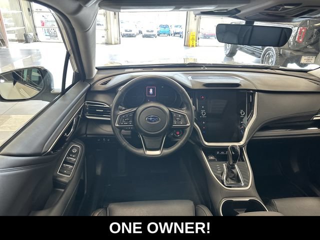 Used 2025 Subaru Outback Limited AWD/4WD image 2