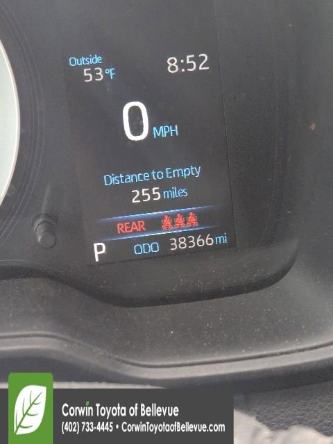 Used 2022 Toyota Corolla LE FWD image 42