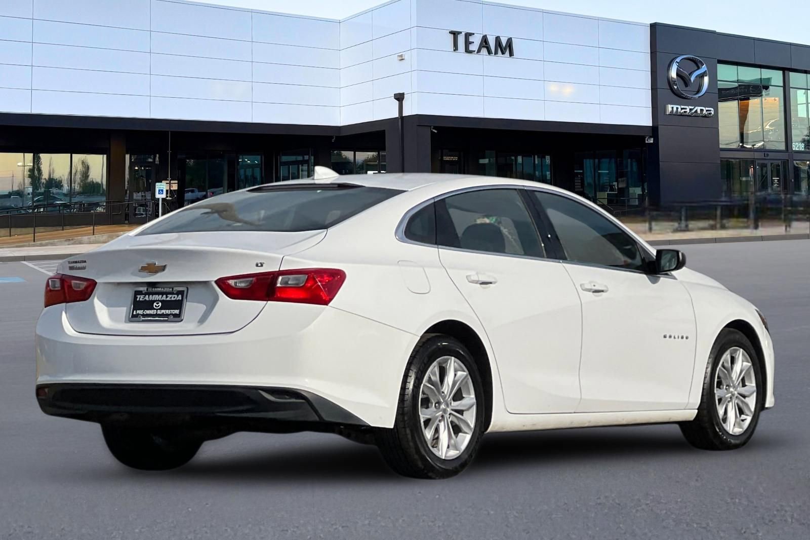 Used 2023 Chevrolet Malibu LT image 4
