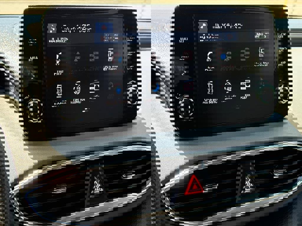 Certified 2023 Hyundai Santa Fe SE w/ Cargo Package image 9